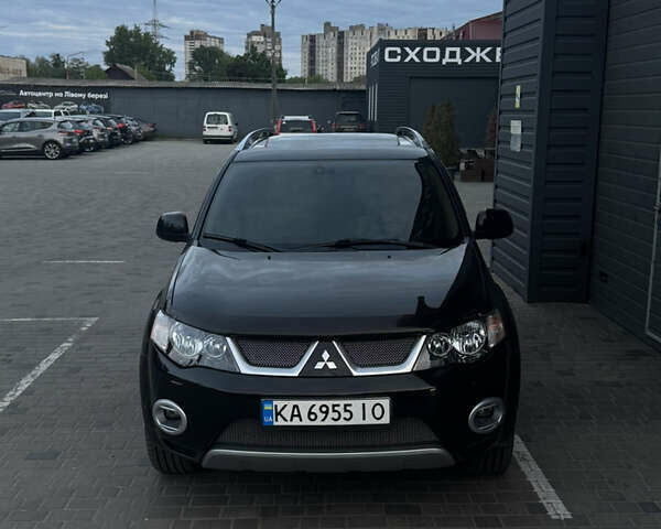 Чорний Міцубісі Аутлендер ХЛ, об'ємом двигуна 3 л та пробігом 243 тис. км за 12500 $, фото 17 на Automoto.ua