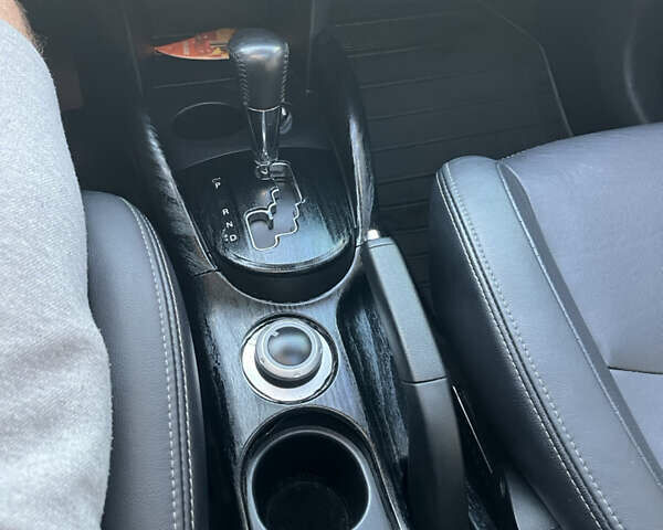 Черный Мицубиси Аутлендер ХЛ, объемом двигателя 2.99 л и пробегом 153 тыс. км за 10800 $, фото 7 на Automoto.ua