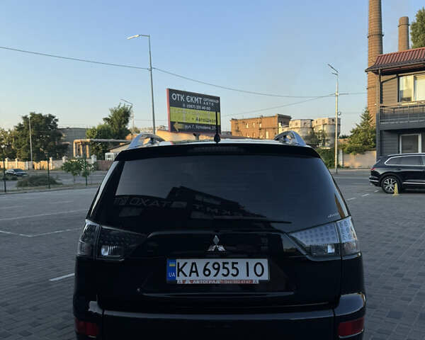 Чорний Міцубісі Аутлендер ХЛ, об'ємом двигуна 3 л та пробігом 243 тис. км за 12500 $, фото 14 на Automoto.ua