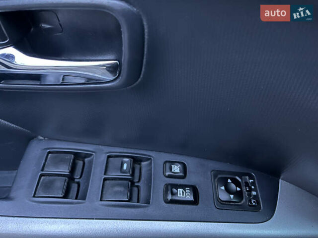 Чорний Міцубісі Аутлендер ХЛ, об'ємом двигуна 2.36 л та пробігом 230 тис. км за 9400 $, фото 8 на Automoto.ua