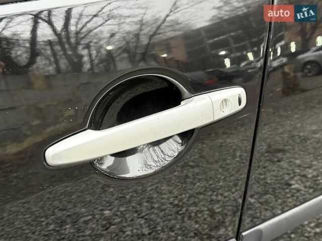 Черный Мицубиси Аутлендер ХЛ, объемом двигателя 3 л и пробегом 214 тыс. км за 9500 $, фото 8 на Automoto.ua