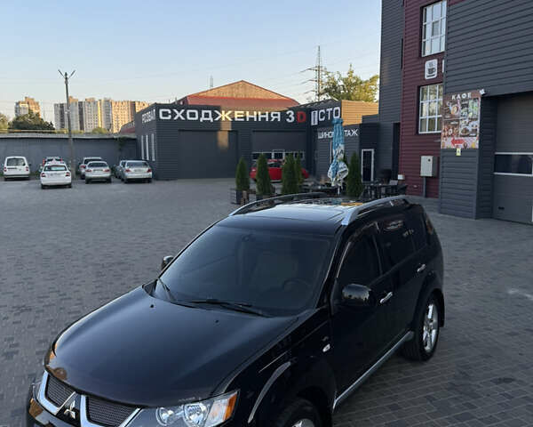 Чорний Міцубісі Аутлендер ХЛ, об'ємом двигуна 3 л та пробігом 243 тис. км за 12500 $, фото 3 на Automoto.ua