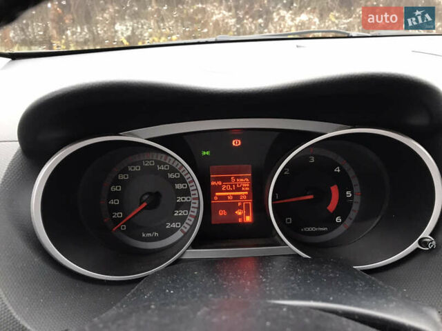 Чорний Міцубісі Аутлендер ХЛ, об'ємом двигуна 2 л та пробігом 306 тис. км за 9799 $, фото 23 на Automoto.ua