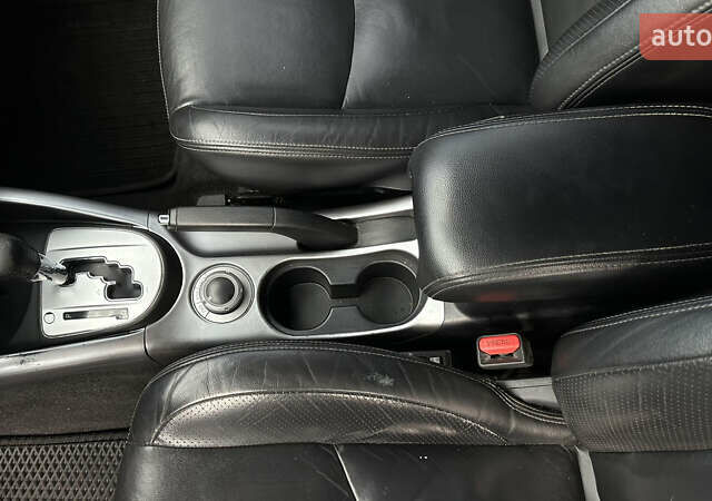 Черный Мицубиси Аутлендер ХЛ, объемом двигателя 2.4 л и пробегом 212 тыс. км за 9350 $, фото 24 на Automoto.ua