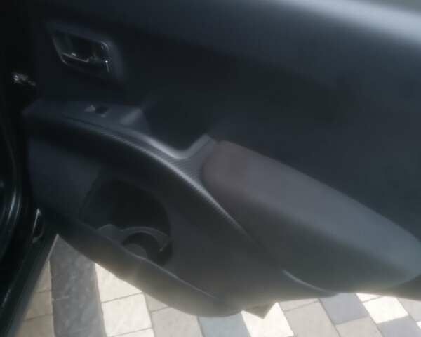 Черный Мицубиси Аутлендер ХЛ, объемом двигателя 2.36 л и пробегом 270 тыс. км за 9200 $, фото 11 на Automoto.ua