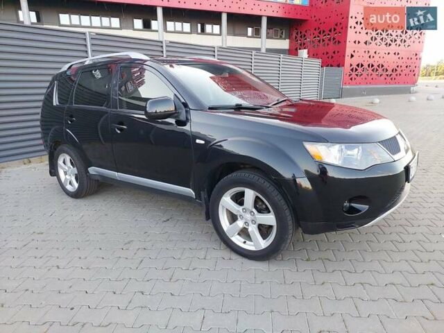 Чорний Міцубісі Аутлендер ХЛ, об'ємом двигуна 2.4 л та пробігом 181 тис. км за 8990 $, фото 3 на Automoto.ua