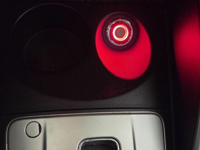 Черный Мицубиси Аутлендер ХЛ, объемом двигателя 2.4 л и пробегом 31 тыс. км за 15000 $, фото 16 на Automoto.ua