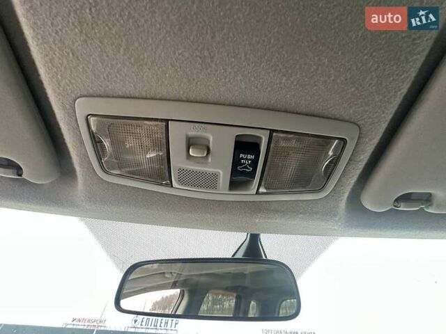 Черный Мицубиси Аутлендер ХЛ, объемом двигателя 2.36 л и пробегом 250 тыс. км за 10000 $, фото 28 на Automoto.ua