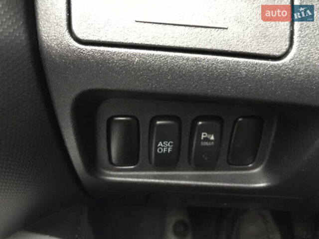 Чорний Міцубісі Аутлендер ХЛ, об'ємом двигуна 2 л та пробігом 306 тис. км за 9799 $, фото 29 на Automoto.ua