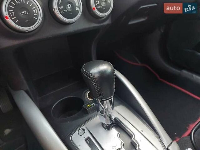 Чорний Міцубісі Аутлендер ХЛ, об'ємом двигуна 2.4 л та пробігом 181 тис. км за 8990 $, фото 19 на Automoto.ua