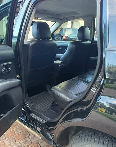 Черный Мицубиси Аутлендер ХЛ, объемом двигателя 2.4 л и пробегом 146 тыс. км за 10500 $, фото 15 на Automoto.ua