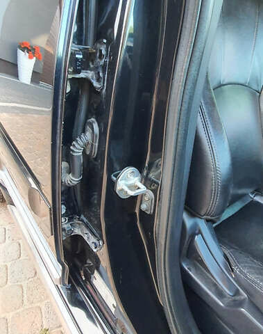 Черный Мицубиси Аутлендер ХЛ, объемом двигателя 2.4 л и пробегом 146 тыс. км за 10500 $, фото 8 на Automoto.ua