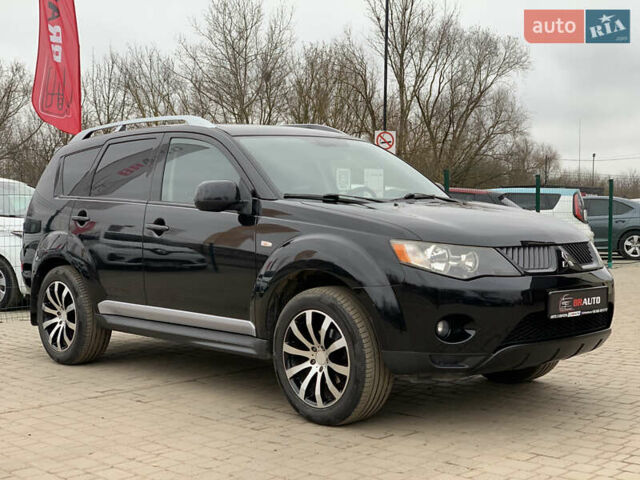 Черный Мицубиси Аутлендер ХЛ, объемом двигателя 2.4 л и пробегом 175 тыс. км за 10499 $, фото 4 на Automoto.ua