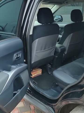 Чорний Міцубісі Аутлендер ХЛ, об'ємом двигуна 2.36 л та пробігом 150 тис. км за 11100 $, фото 19 на Automoto.ua