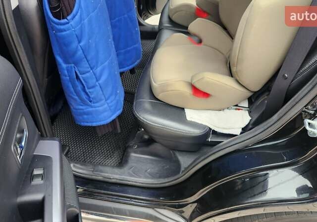 Мицубиси Аутлендер ХЛ 2010 в Днепре (Днепропетровске) на Automoto.ua Черный Мицубиси Аутлендер ХЛ, объемом двигателя 2.3 л и пробегом 193 тыс. км за 14999 $, фото 17 на Automoto.ua