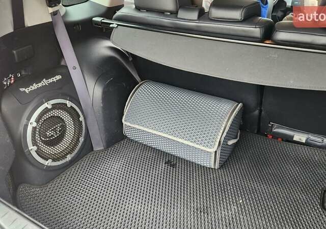 Мицубиси Аутлендер ХЛ 2010 в Днепре (Днепропетровске) на Automoto.ua Черный Мицубиси Аутлендер ХЛ, объемом двигателя 2.3 л и пробегом 193 тыс. км за 14999 $, фото 27 на Automoto.ua