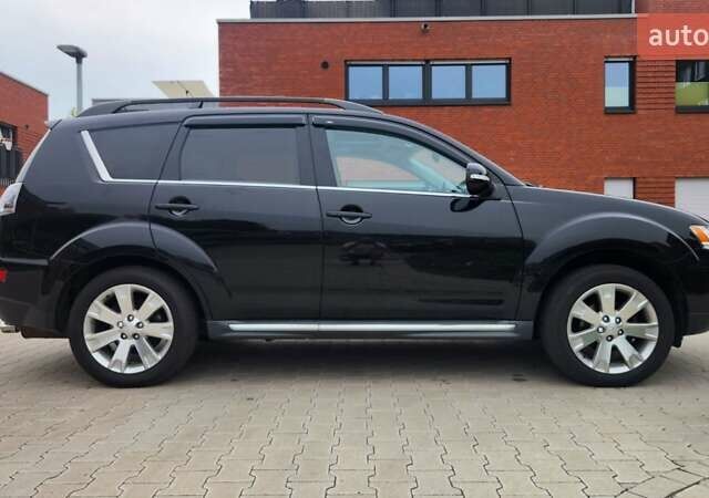 Мицубиси Аутлендер ХЛ 2010 в Днепре (Днепропетровске) на Automoto.ua Черный Мицубиси Аутлендер ХЛ, объемом двигателя 2.3 л и пробегом 193 тыс. км за 14999 $, фото 3 на Automoto.ua