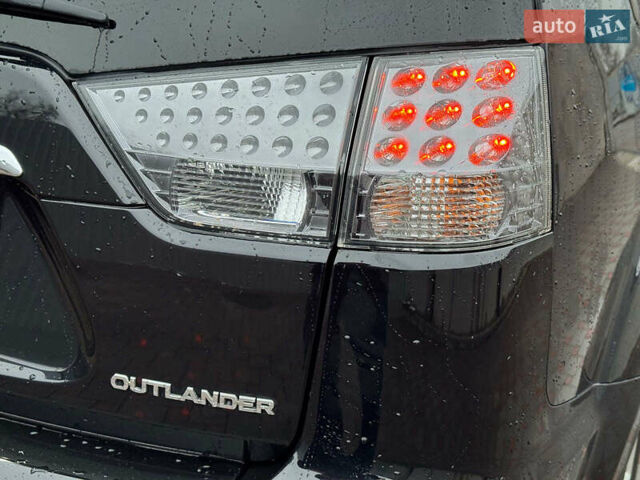 Чорний Міцубісі Аутлендер ХЛ, об'ємом двигуна 2.18 л та пробігом 253 тис. км за 12490 $, фото 8 на Automoto.ua