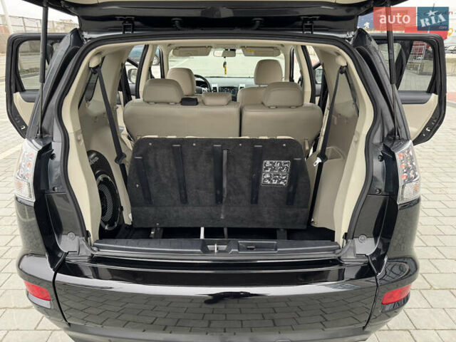 Чорний Міцубісі Аутлендер ХЛ, об'ємом двигуна 2.2 л та пробігом 155 тис. км за 12299 $, фото 78 на Automoto.ua