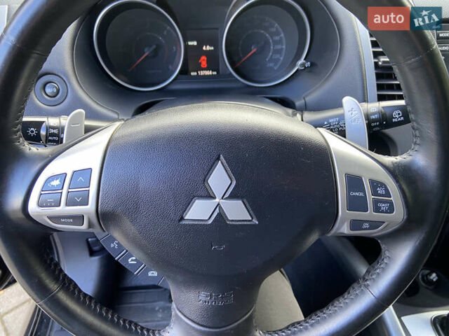 Черный Мицубиси Аутлендер ХЛ, объемом двигателя 2.2 л и пробегом 138 тыс. км за 12250 $, фото 22 на Automoto.ua