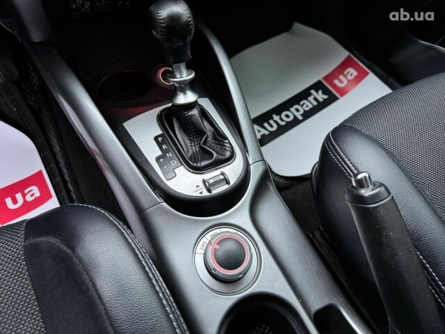 Чорний Міцубісі Аутлендер ХЛ, об'ємом двигуна 2.2 л та пробігом 253 тис. км за 12490 $, фото 22 на Automoto.ua