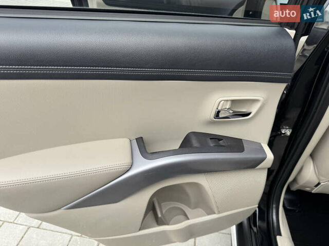 Чорний Міцубісі Аутлендер ХЛ, об'ємом двигуна 2.2 л та пробігом 155 тис. км за 12299 $, фото 49 на Automoto.ua