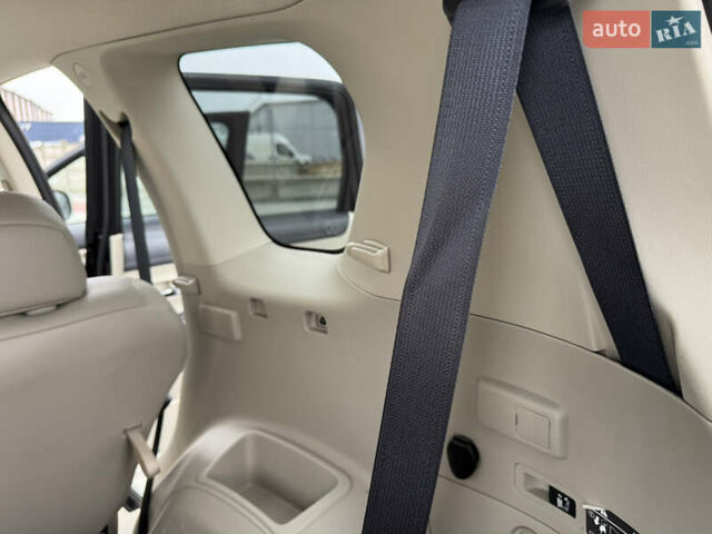 Чорний Міцубісі Аутлендер ХЛ, об'ємом двигуна 2.2 л та пробігом 155 тис. км за 12299 $, фото 84 на Automoto.ua