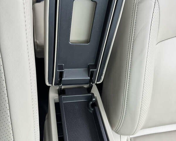 Чорний Міцубісі Аутлендер ХЛ, об'ємом двигуна 2.2 л та пробігом 155 тис. км за 12299 $, фото 68 на Automoto.ua