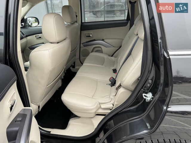 Чорний Міцубісі Аутлендер ХЛ, об'ємом двигуна 2.2 л та пробігом 155 тис. км за 12299 $, фото 50 на Automoto.ua