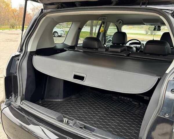 Черный Мицубиси Аутлендер ХЛ, объемом двигателя 2.18 л и пробегом 253 тыс. км за 12500 $, фото 12 на Automoto.ua