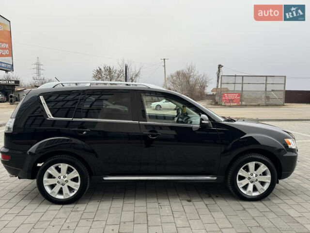 Чорний Міцубісі Аутлендер ХЛ, об'ємом двигуна 2.2 л та пробігом 155 тис. км за 12299 $, фото 15 на Automoto.ua