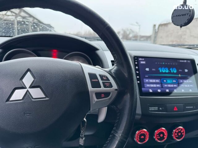 Чорний Міцубісі Аутлендер ХЛ, об'ємом двигуна 2.2 л та пробігом 253 тис. км за 12490 $, фото 26 на Automoto.ua