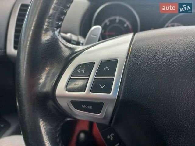 Черный Мицубиси Аутлендер ХЛ, объемом двигателя 2.2 л и пробегом 232 тыс. км за 11600 $, фото 1336 на Automoto.ua