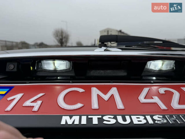 Чорний Міцубісі Аутлендер ХЛ, об'ємом двигуна 2.2 л та пробігом 155 тис. км за 12299 $, фото 76 на Automoto.ua