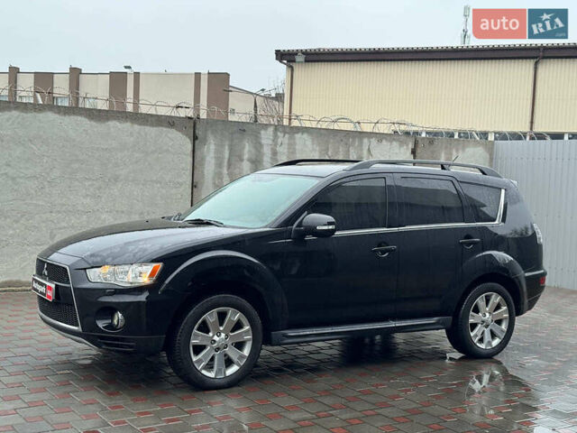 Чорний Міцубісі Аутлендер ХЛ, об'ємом двигуна 2.18 л та пробігом 253 тис. км за 12490 $, фото 1 на Automoto.ua