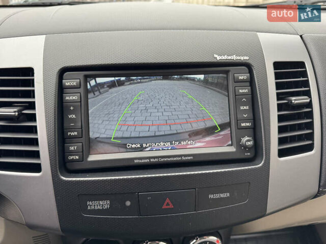 Чорний Міцубісі Аутлендер ХЛ, об'ємом двигуна 2.2 л та пробігом 155 тис. км за 12299 $, фото 46 на Automoto.ua