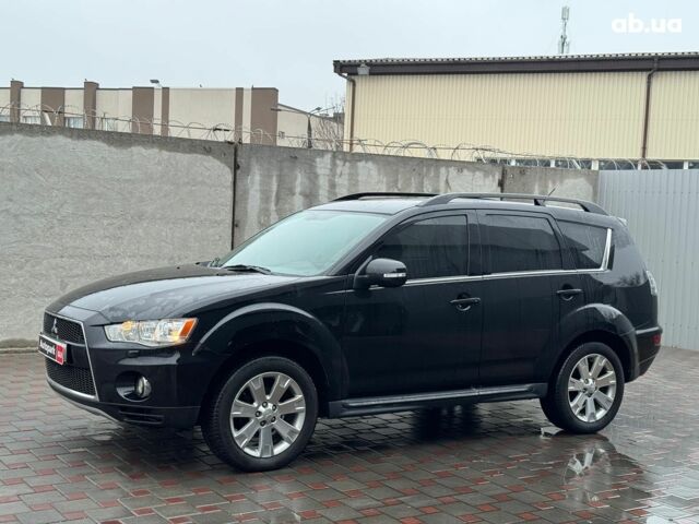 Чорний Міцубісі Аутлендер ХЛ, об'ємом двигуна 2.2 л та пробігом 253 тис. км за 12490 $, фото 1 на Automoto.ua