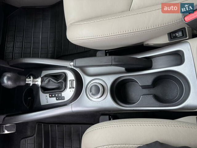 Чорний Міцубісі Аутлендер ХЛ, об'ємом двигуна 2.2 л та пробігом 155 тис. км за 12299 $, фото 43 на Automoto.ua