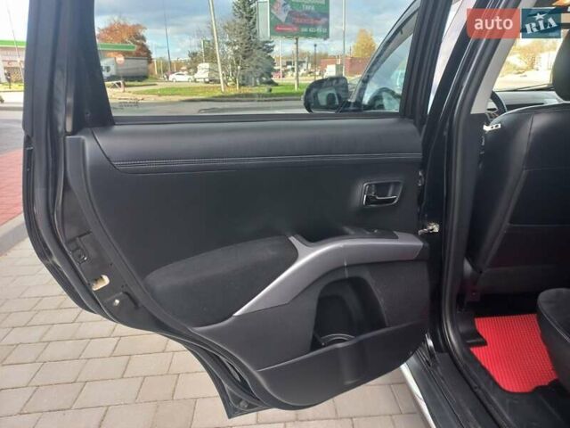 Черный Мицубиси Аутлендер ХЛ, объемом двигателя 2.2 л и пробегом 232 тыс. км за 11600 $, фото 17 на Automoto.ua