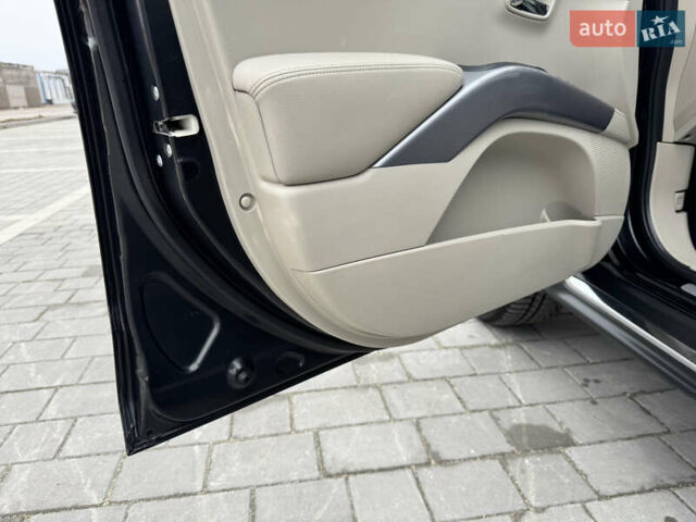 Чорний Міцубісі Аутлендер ХЛ, об'ємом двигуна 2.2 л та пробігом 155 тис. км за 12299 $, фото 35 на Automoto.ua