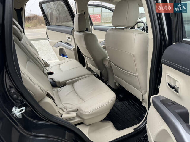 Чорний Міцубісі Аутлендер ХЛ, об'ємом двигуна 2.2 л та пробігом 155 тис. км за 12299 $, фото 72 на Automoto.ua