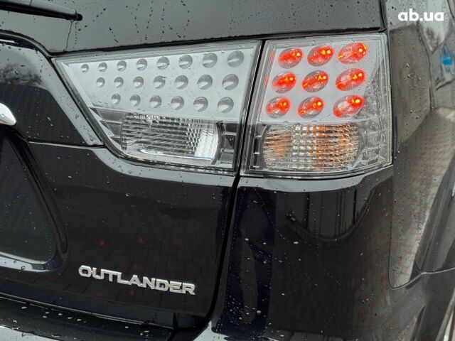 Чорний Міцубісі Аутлендер ХЛ, об'ємом двигуна 2.2 л та пробігом 253 тис. км за 12490 $, фото 8 на Automoto.ua