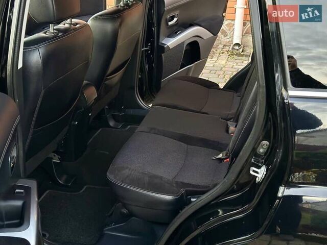 Черный Мицубиси Аутлендер ХЛ, объемом двигателя 2.2 л и пробегом 232 тыс. км за 11700 $, фото 29 на Automoto.ua