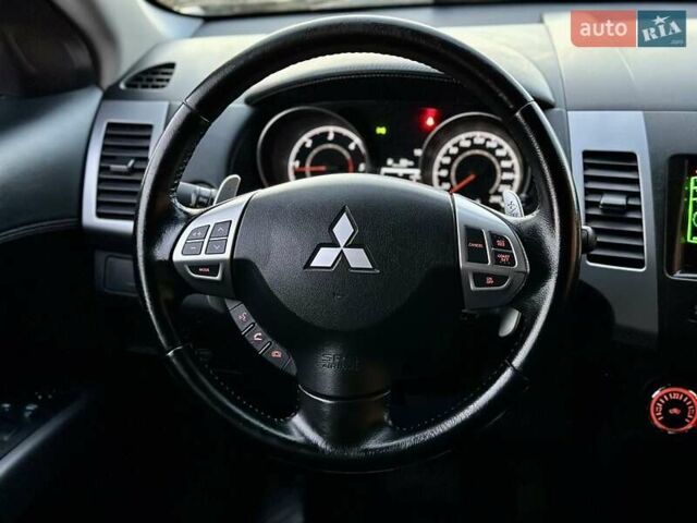 Черный Мицубиси Аутлендер ХЛ, объемом двигателя 2.2 л и пробегом 232 тыс. км за 11700 $, фото 20 на Automoto.ua
