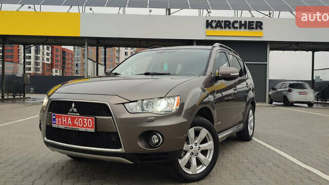 Коричневый Мицубиси Аутлендер ХЛ, объемом двигателя 2.2 л и пробегом 259 тыс. км за 12300 $, фото 24 на Automoto.ua
