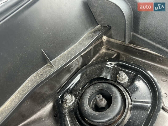 Коричневый Мицубиси Аутлендер ХЛ, объемом двигателя 2.2 л и пробегом 259 тыс. км за 12300 $, фото 13 на Automoto.ua