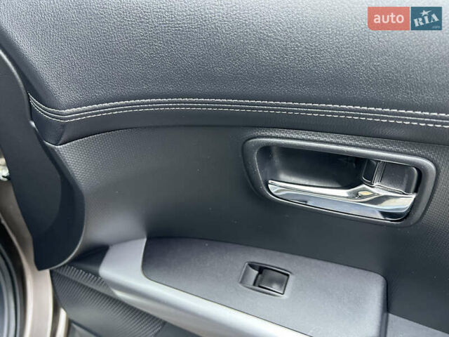 Коричневый Мицубиси Аутлендер ХЛ, объемом двигателя 2.2 л и пробегом 259 тыс. км за 12300 $, фото 16 на Automoto.ua