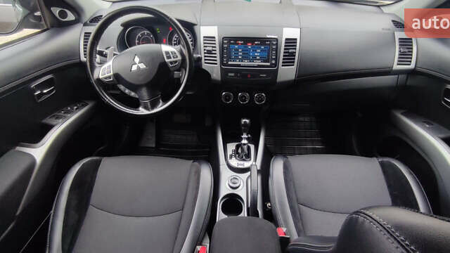 Коричневый Мицубиси Аутлендер ХЛ, объемом двигателя 2.2 л и пробегом 259 тыс. км за 12300 $, фото 35 на Automoto.ua