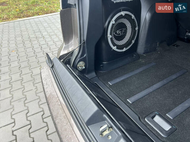 Коричневый Мицубиси Аутлендер ХЛ, объемом двигателя 2.2 л и пробегом 259 тыс. км за 12300 $, фото 8 на Automoto.ua