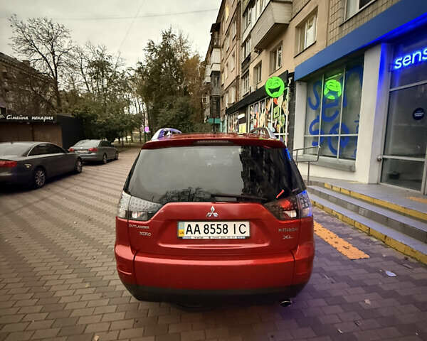 Мицубиси Аутлендер ХЛ 2008 в Киеве на Automoto.ua Красный Мицубиси Аутлендер ХЛ, объемом двигателя 2.4 л и пробегом 99 тыс. км за 11000 $, фото 1 на Automoto.ua